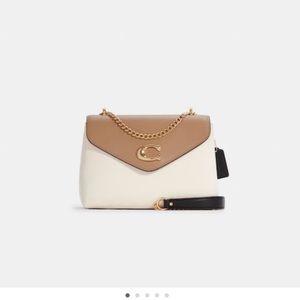 COACH Tammie shoulder bag in colorblock. Gold/chalk multi